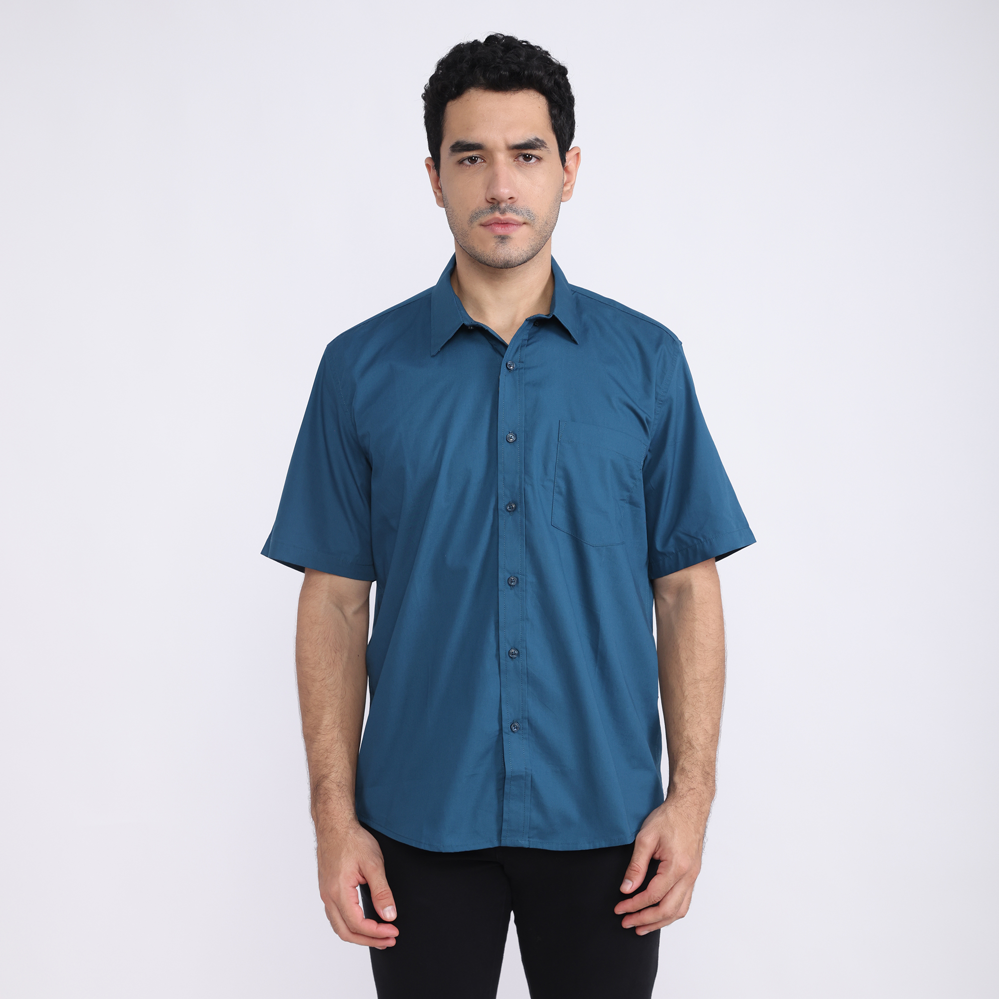 LARUSSO Kemeja Poplin Slim Fit Pria Lengan Pendek - Tosca Blue