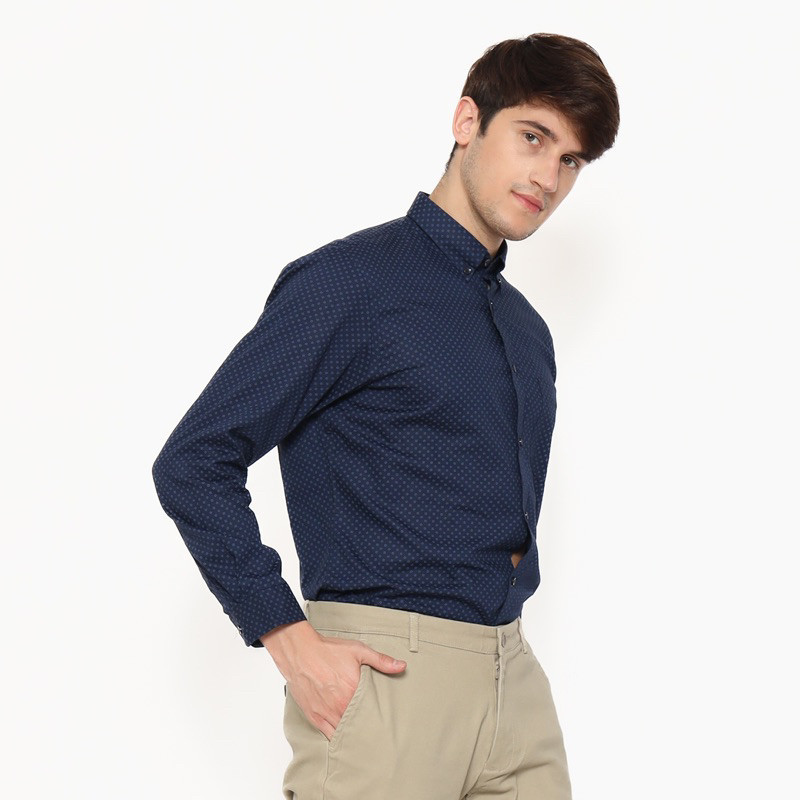 Lawell Kemeja Pria Lengan Panjang Polos Warna Navy – Franco