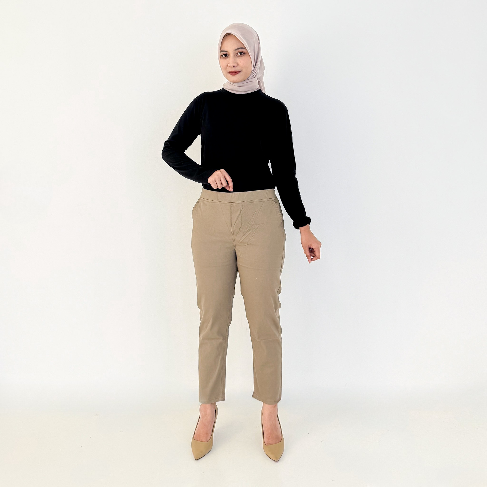 LEZAHRASIGNATURE Della Cotton Pants [COKLAT] Celana Panjang Basic Polos Size 28-36