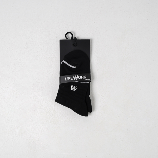 LIFEWORK Kaos LIFE WORK EMBROIDERY KOMASA BLACK LOW SOCK 100% ORIGINAL