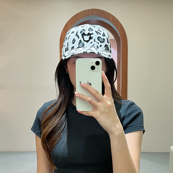 LIFEWORK Topi LIFE WORK RADOG HEAD OUTLINE LEOPARD BLACK WHITE CAP 100% ORIGINAL - OS ADJUST