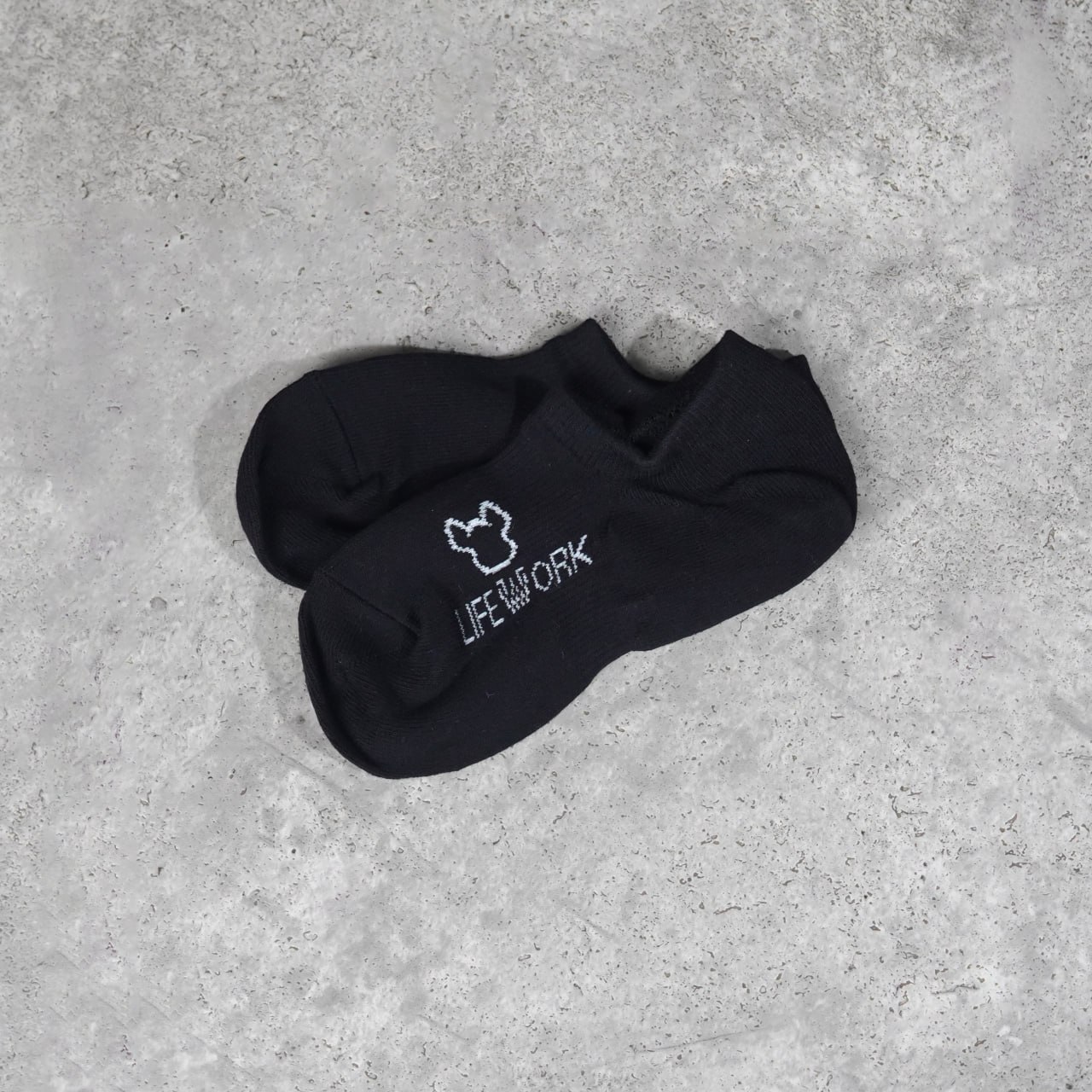 LIFEWORK Kaos Kaki LIFE WORK RADOG OUTLINE WHITE BLACK LOW SOCK 100% ORIGINAL