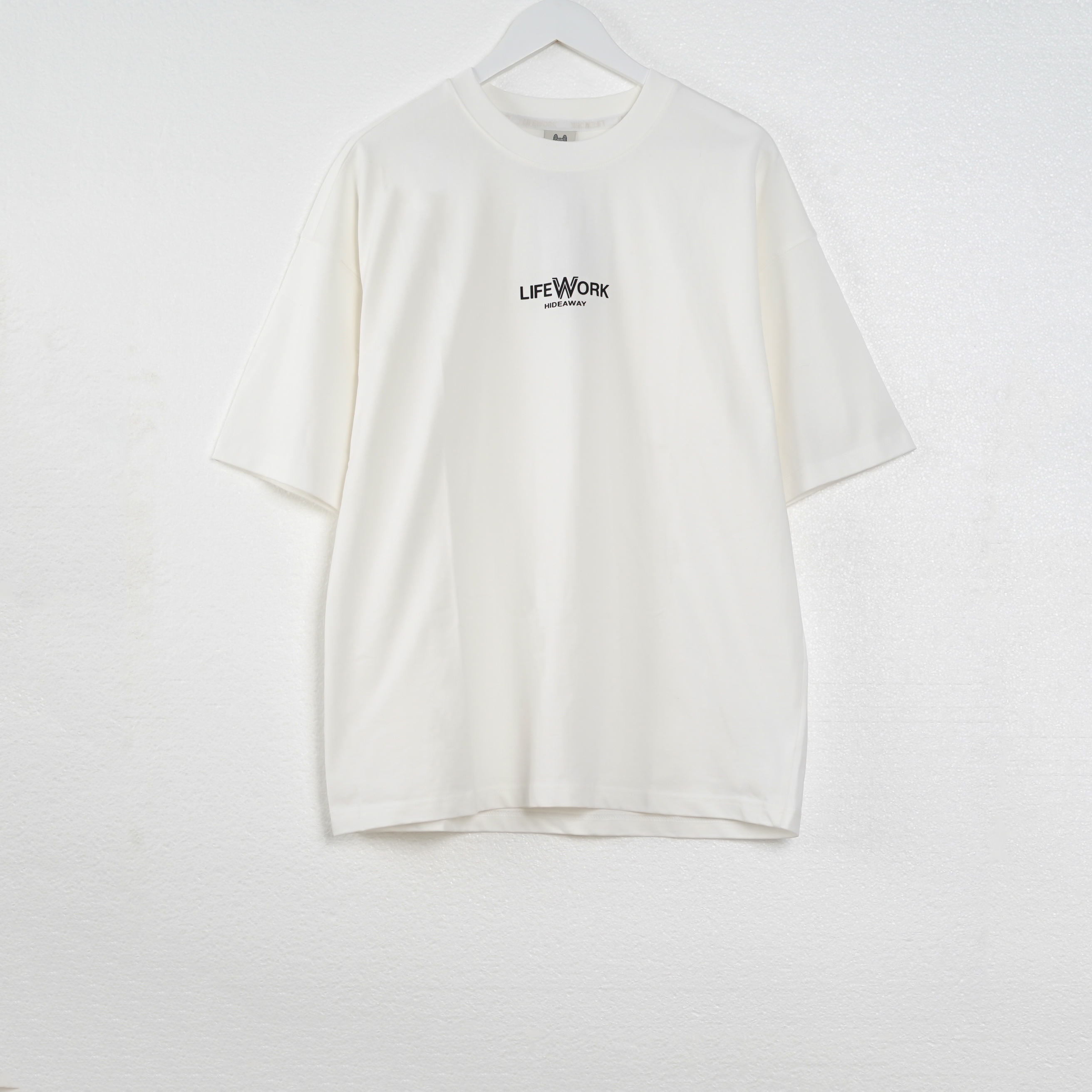 LIFEWORK Kaos LIFE WORK SMALL TEXT HIDEAWAY CENTER WHITE TSHIRT 100% ORIGINAL