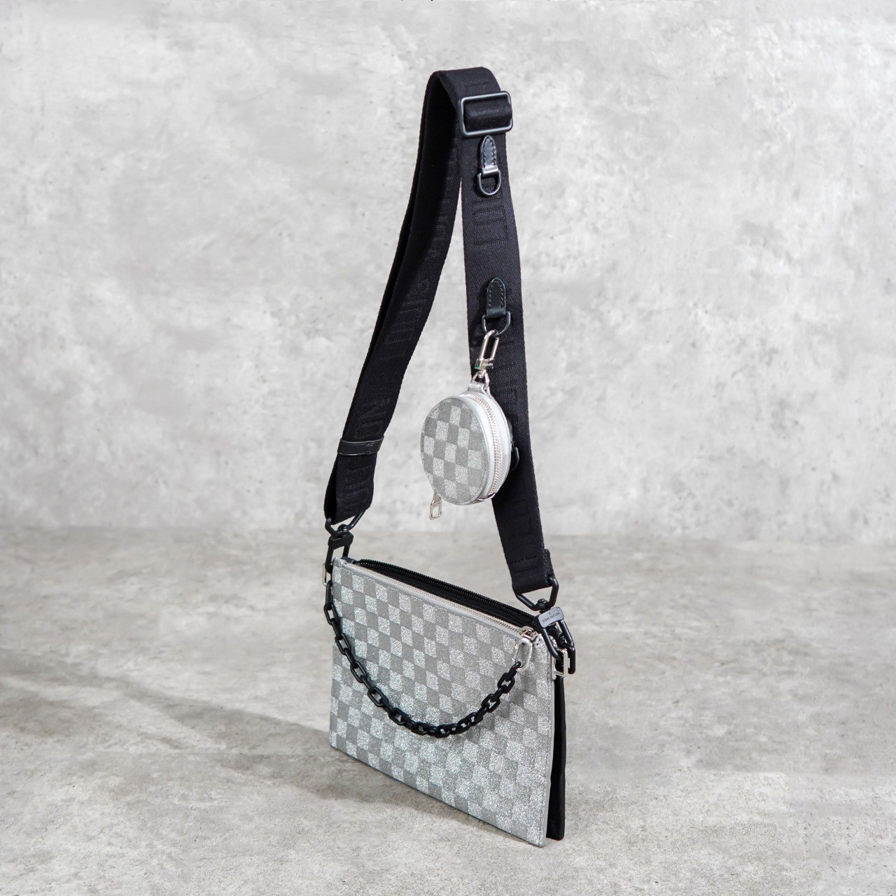 Louis Vuitton Tas LOUIS VUITTON TRIO POUCH GLITTER SILVER BLACK CHAIN SHOULDER BAG 100% ORIGINAL