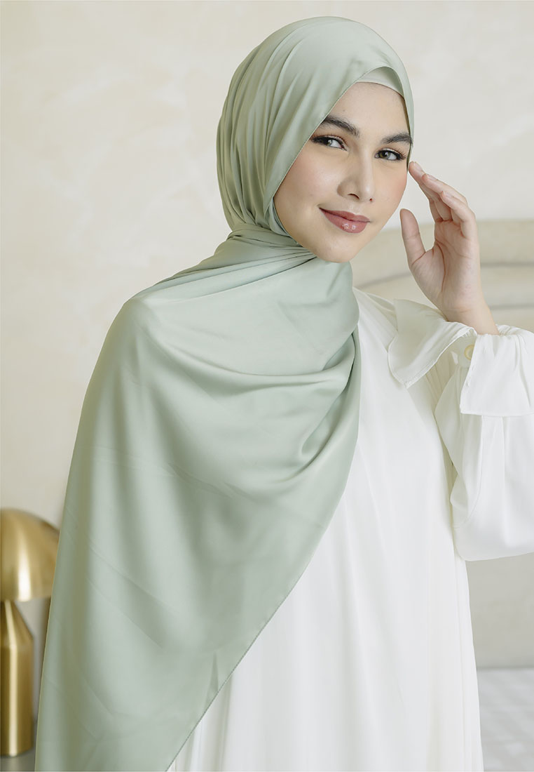 Lozy Hijab Shadeera Silk Shawl Sage (Lozy x Shadira)