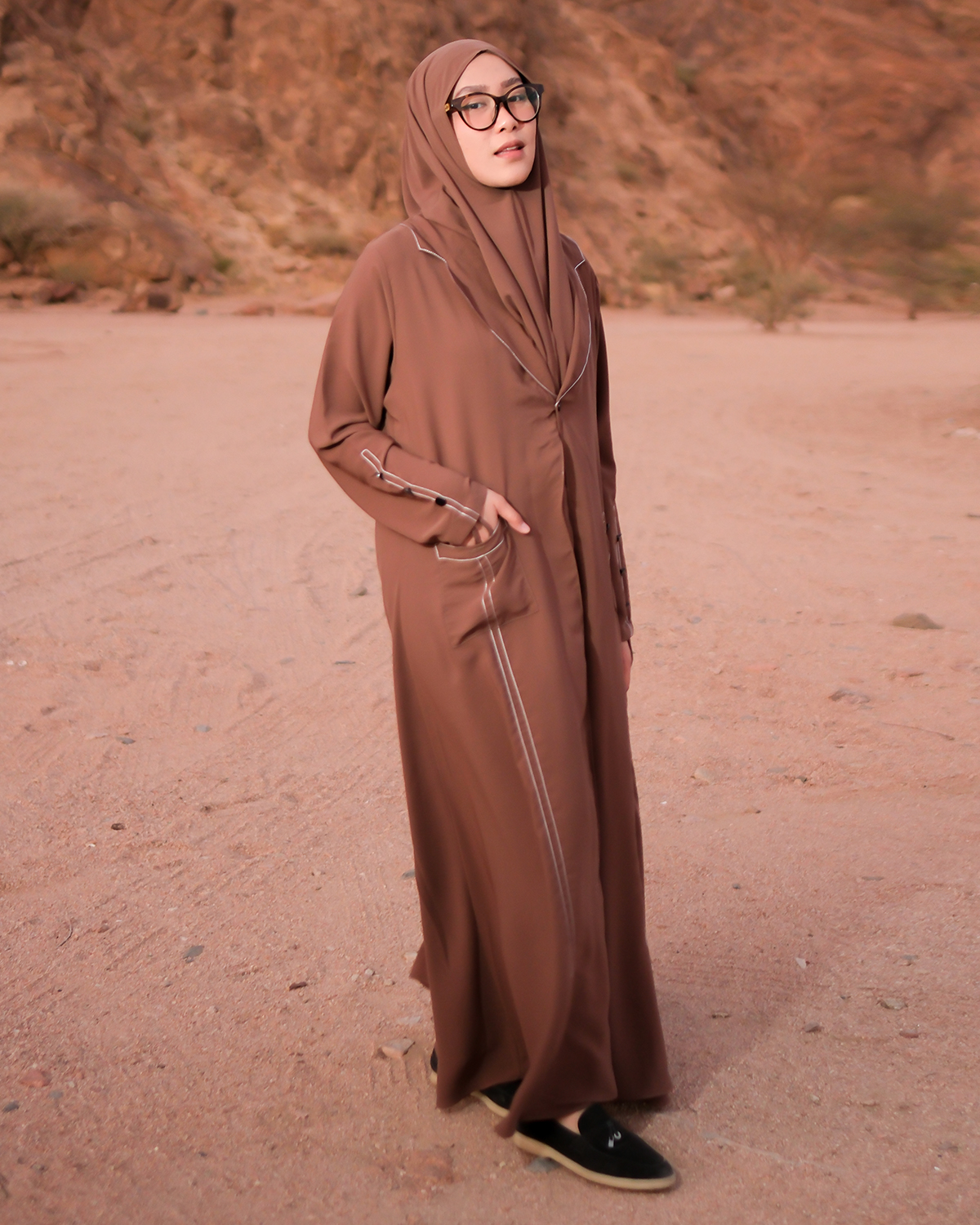 Lozy Hijab Meena Abaya Outer Rustic