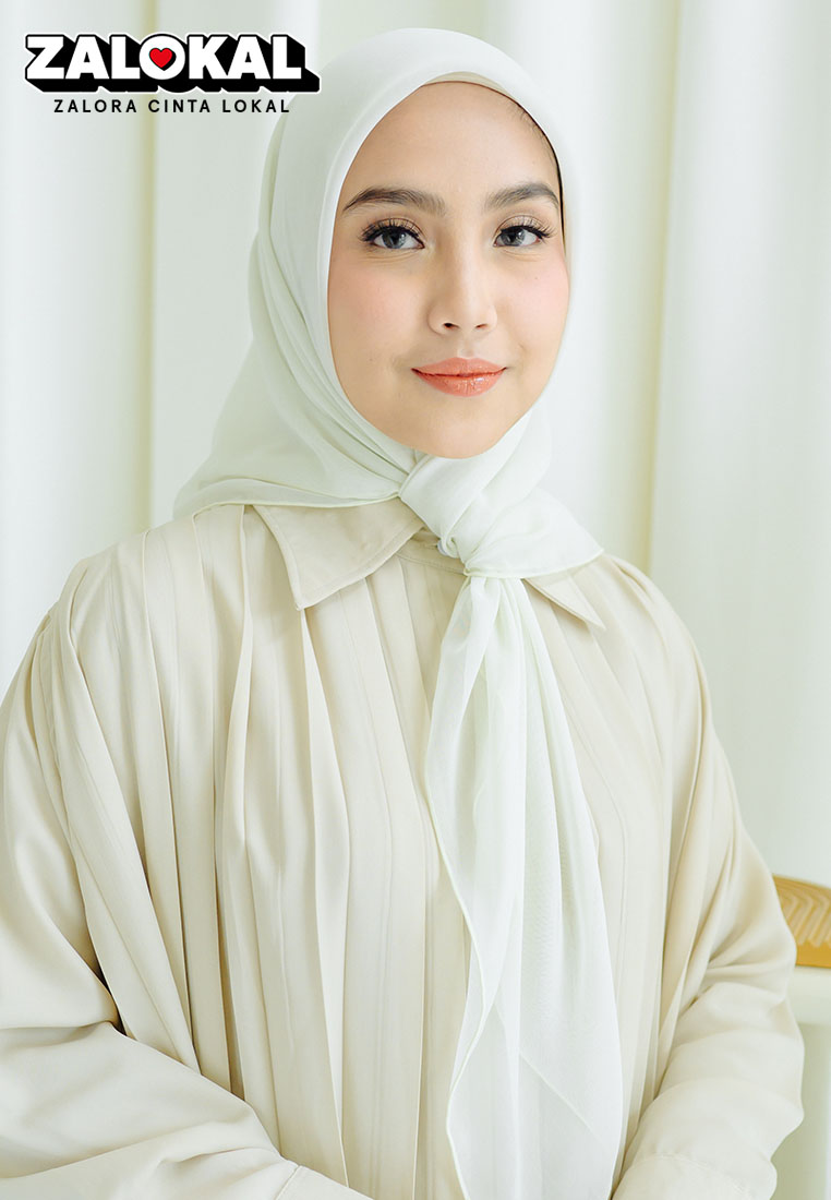 Lozy Hijab Kirana Paris Plain Japan Vanilla