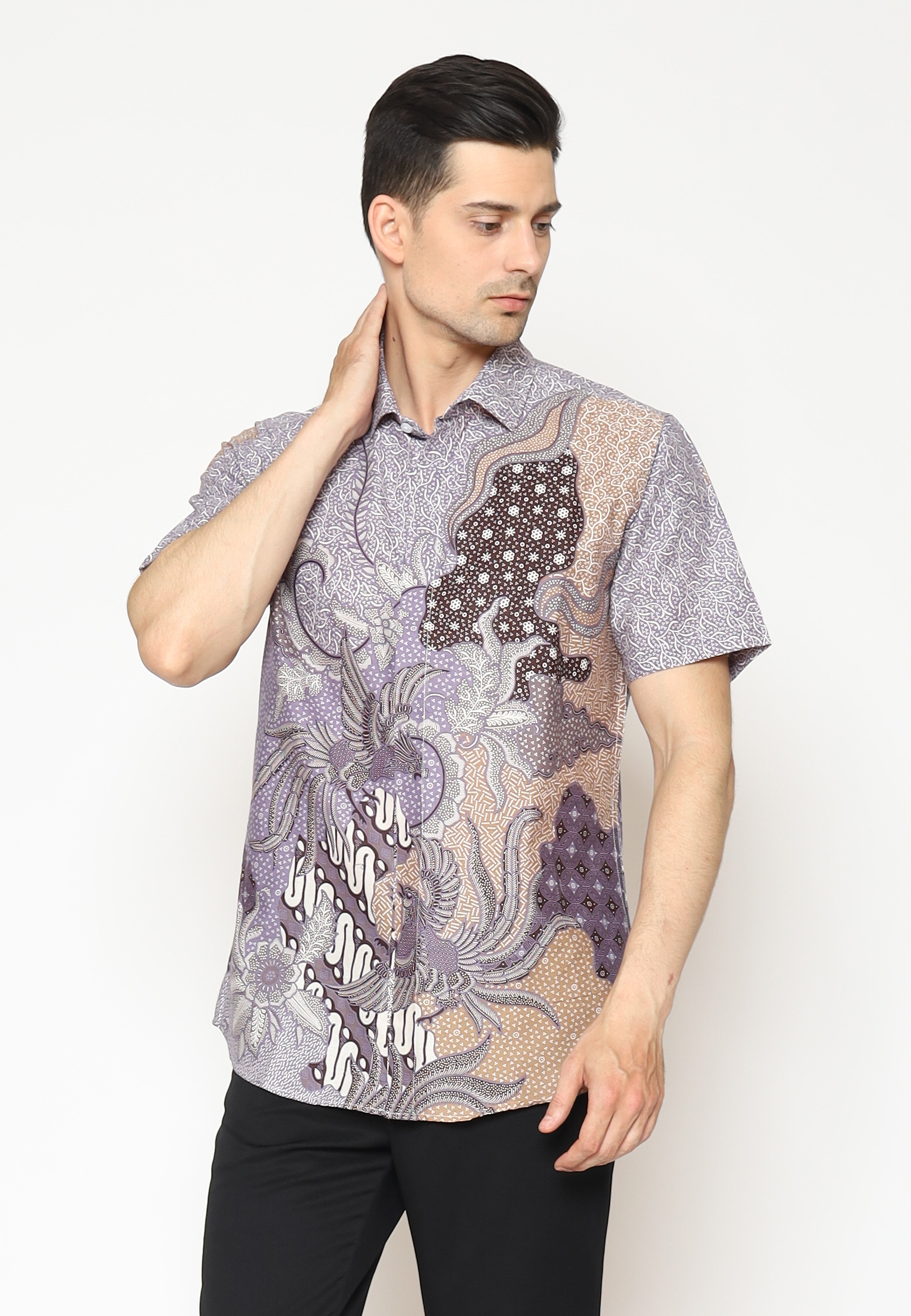 MAGINOT GUTAWA PURPLE Batik Slim Fit Lengan Pendek