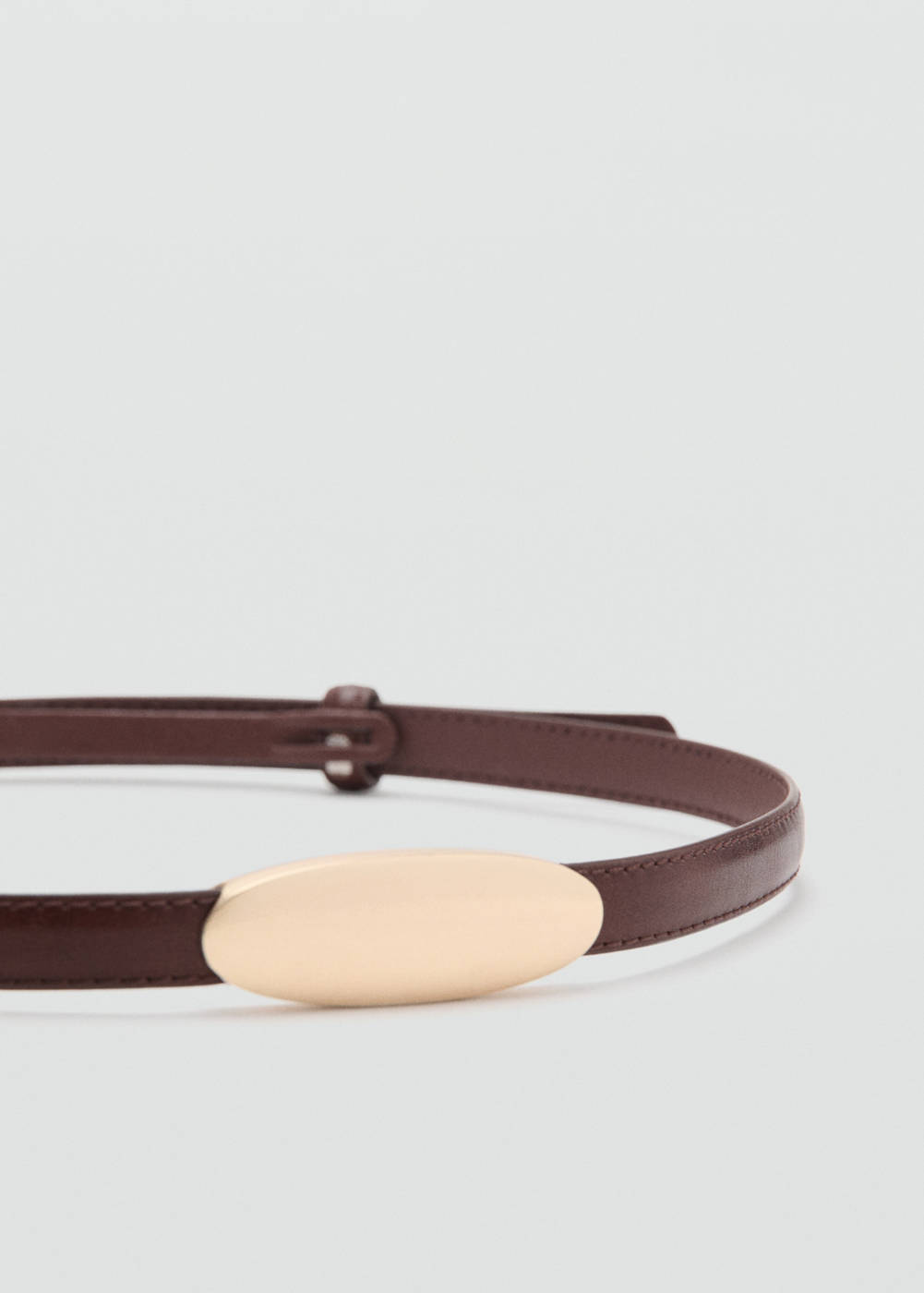 Mango Sabuk tipis dengan detail metalik