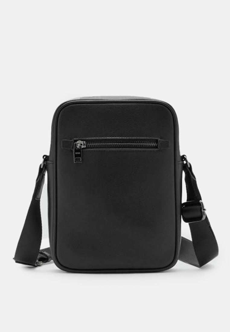 MANGO Man Zipper Leather Bag