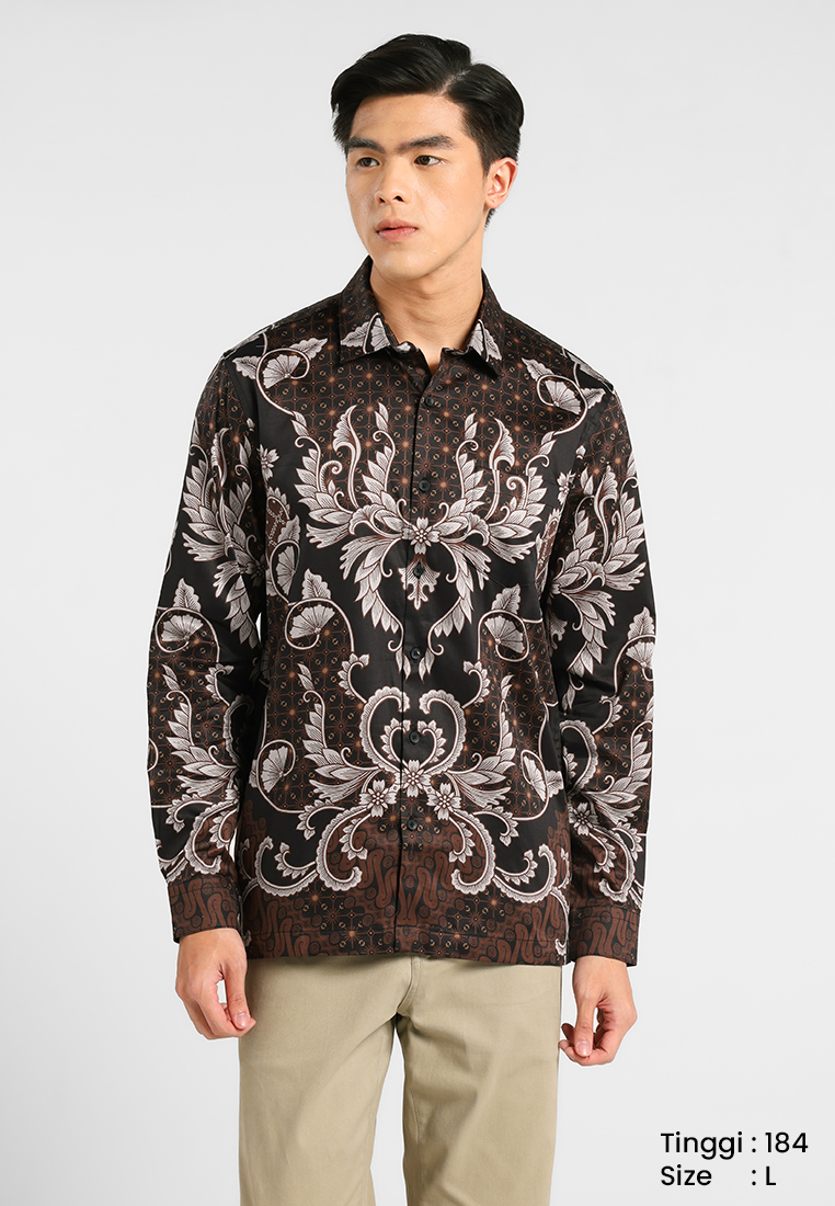 MANZONE - Kemeja Batik Lengan Panjang Rama Modern Fit -  Black Warna Black