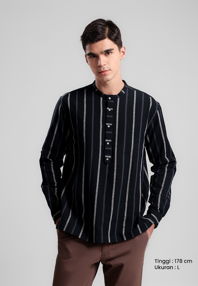 MANZONE - Kemeja Shanghai Lengan Panjang Pria Akhyar Comfort Fit - Black Warna Black