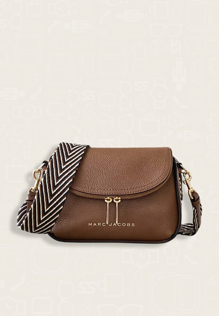 MARC JACOBS The Groove Mini Messenger Cognac