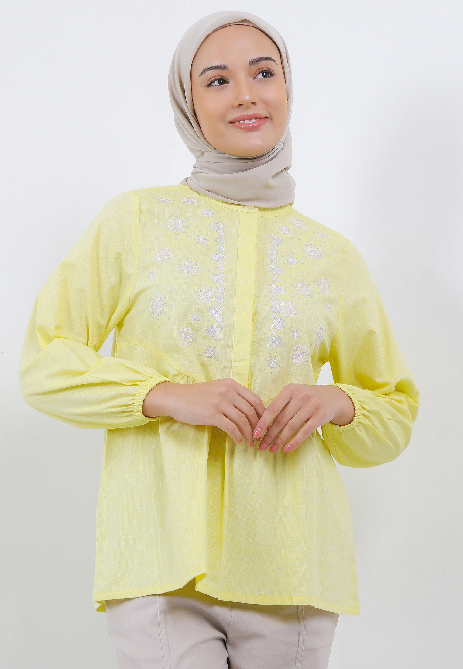 MFMW Merepiya Atasan Blouse Yellow Motif Bunga