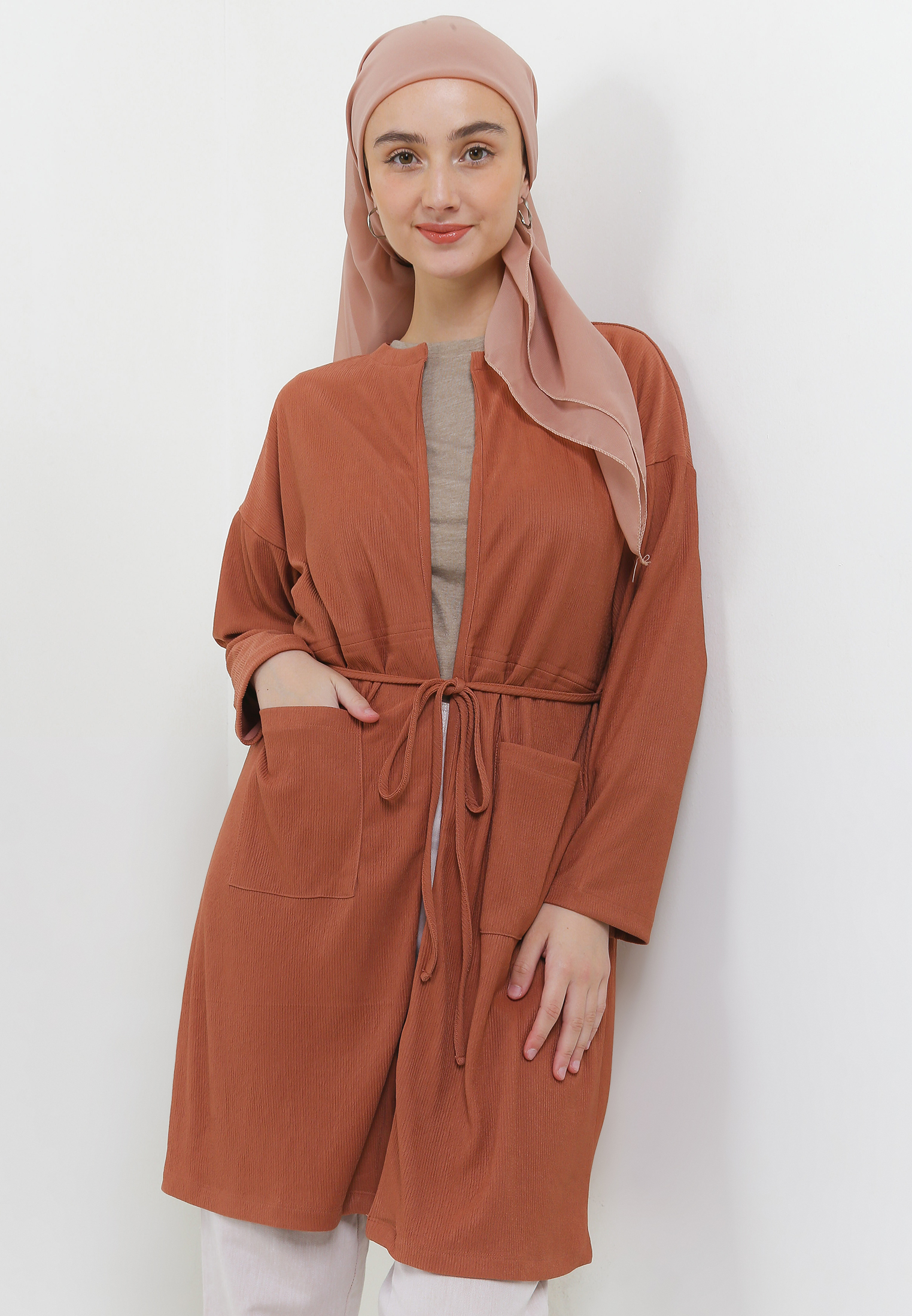 MFMW Oktaviani Outer Cardigan Bata