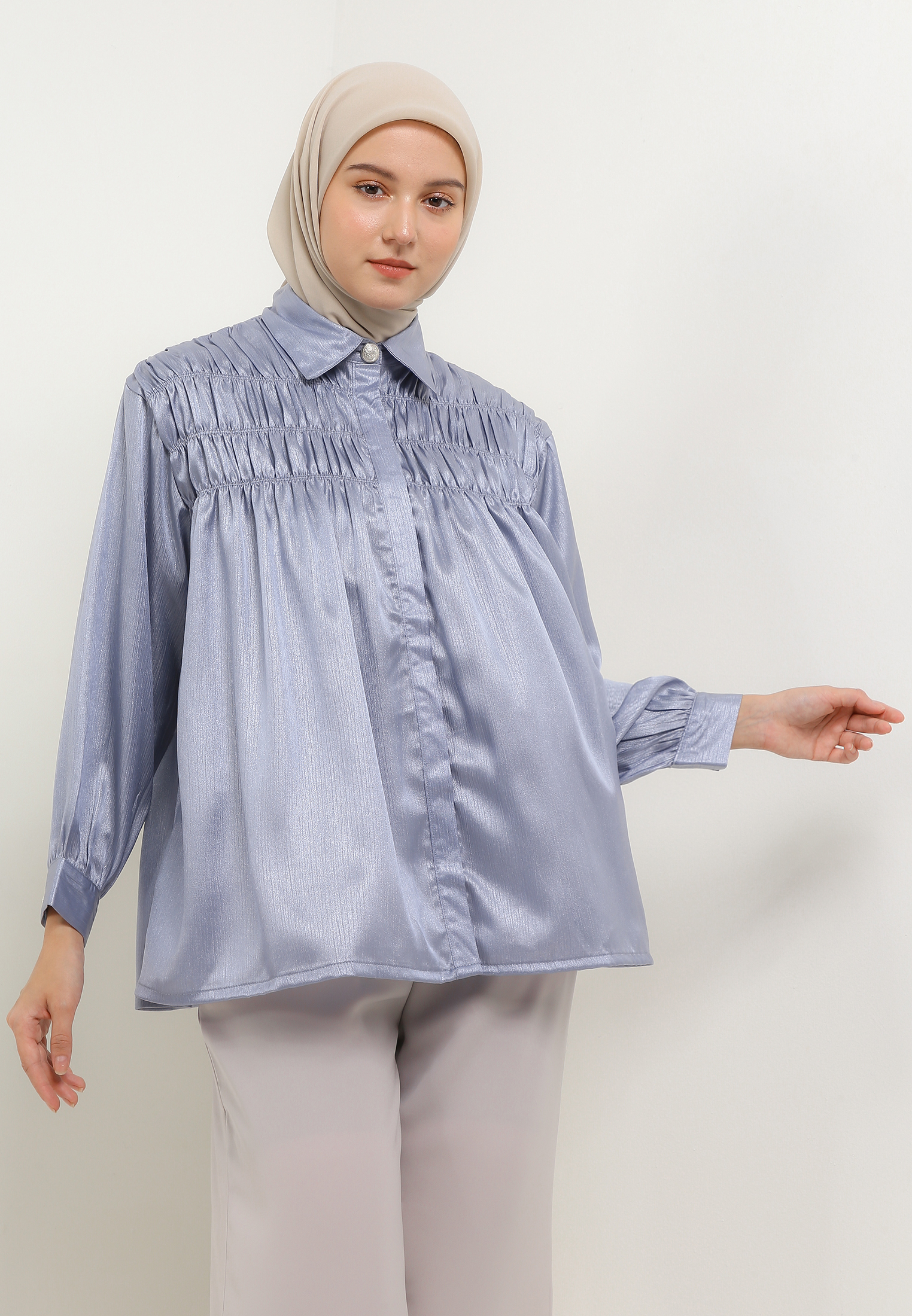 MFMW Dealova Atasan Blouse Satin Grey