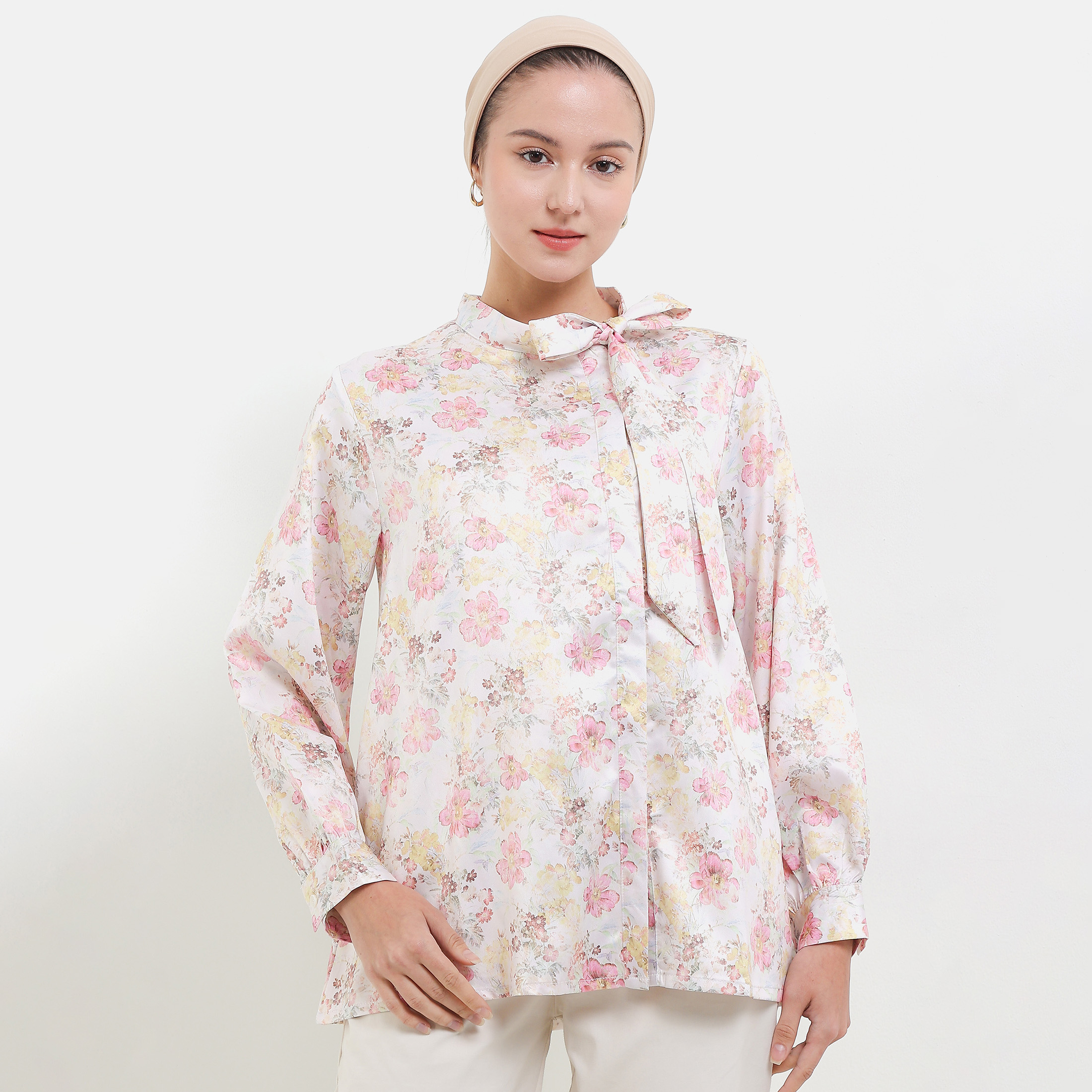 MFMW Aycel Atasan Blouse Satin Pink Motif Bunga