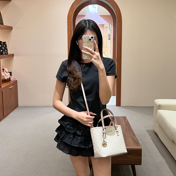 MICHAEL KORS Tas MICHAEL KORS MK MONOGRAM WHITE PINK GHW ZIP TOTE BAG WITH LS 100% ORIGINAL