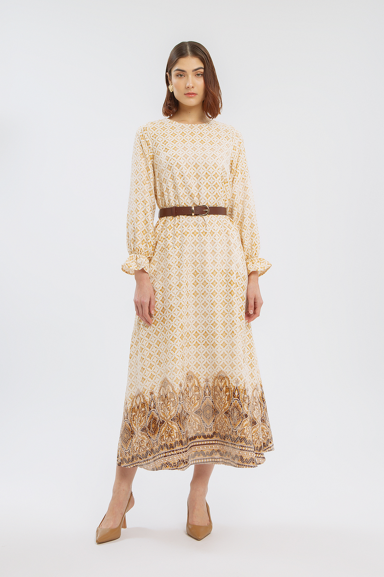 Minimal Samira Dress Beige