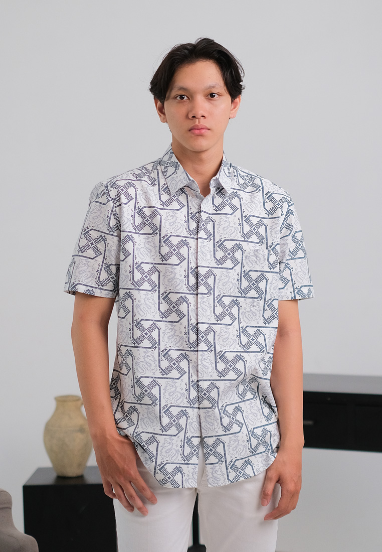 MY AKSA FIT EVERYWHERE My Aksa Batik Pria Kemeja Pendek Slimfit Naga Cita White