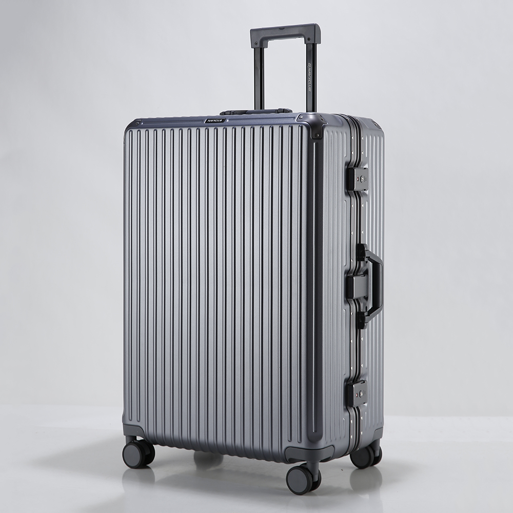 Navy Club Koper 28 Inch Frame Aluminium Skyline Koper Bagasi Hardcase PC TSA Lock 4 Roda Putar