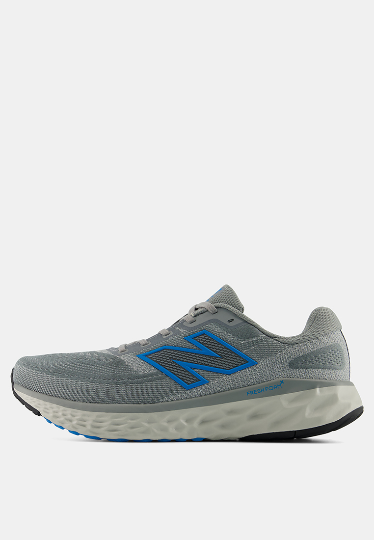 New Balance Evos Performance Shoes