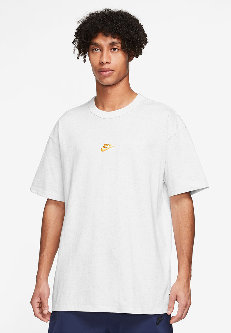 Nike Sportswear Premium Essentials T-Shirt