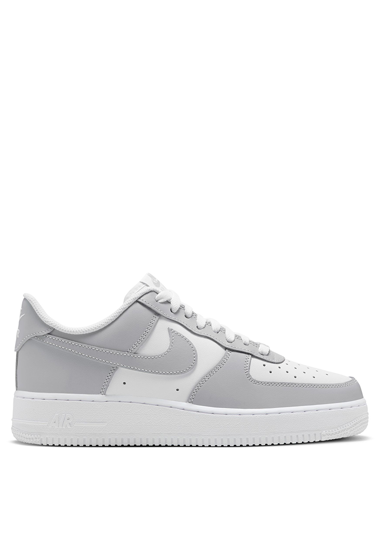 Nike Air Force 1 '07