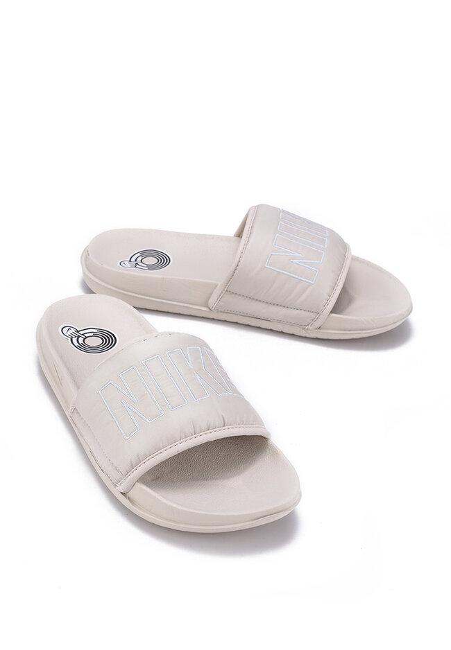 nike flip flops womens