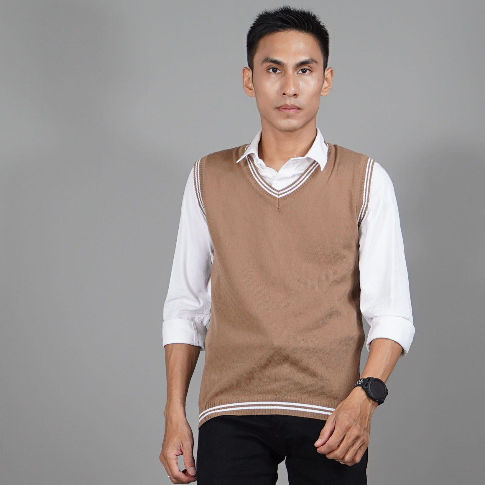 Okechuku Rompi Rajut Pria Knit Vest Knit Outer Korean Style Rompi Pria Rajut - MILO