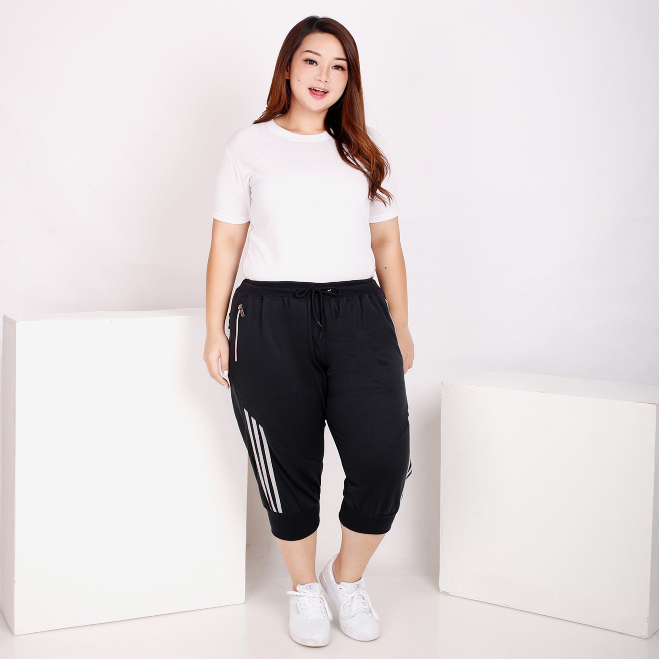 Okechuku Stevi Celana Wanita Jumbo Size Celana Pendek Jumbo Wanita Celana Wanita Jumbo Size Celana B