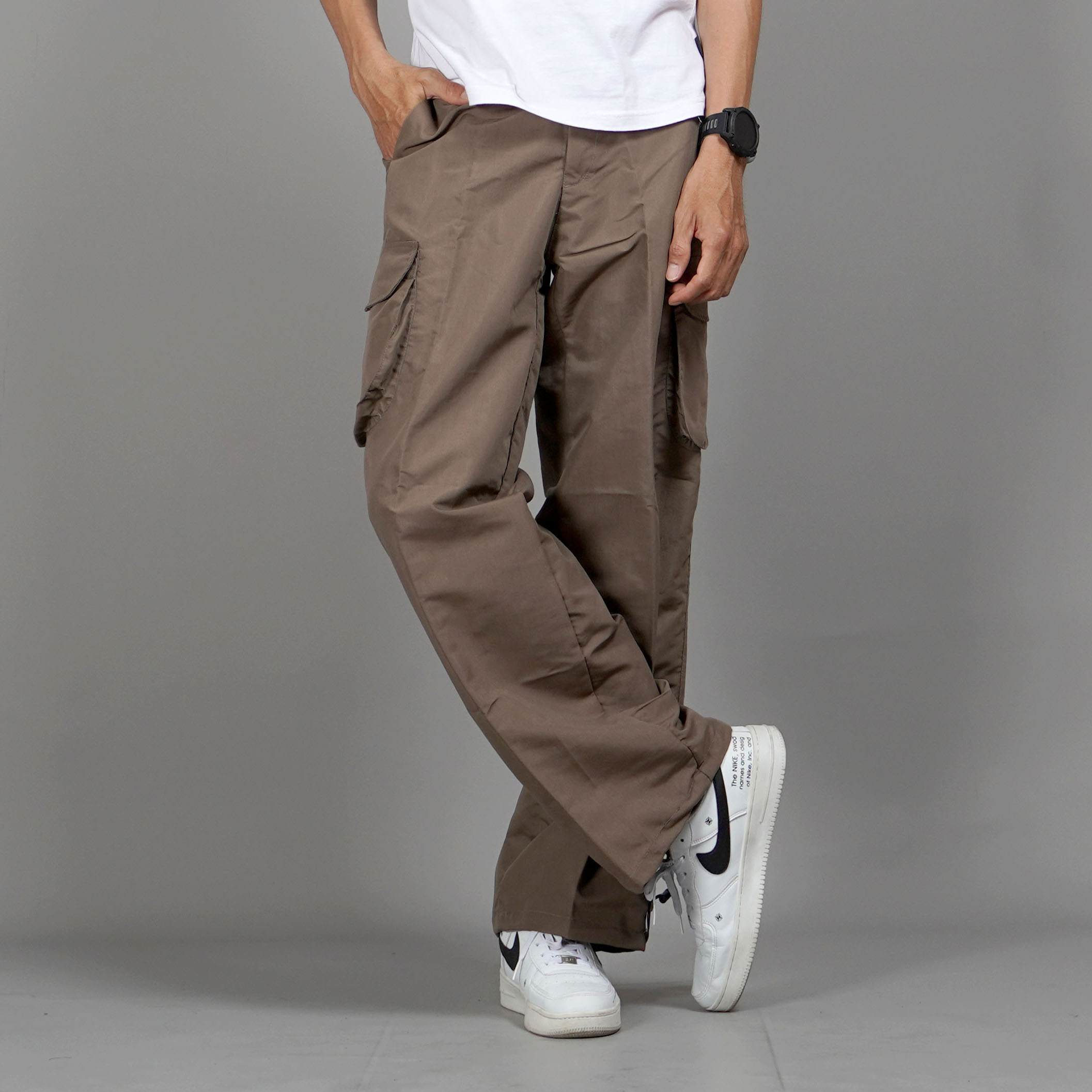 Okechuku REAGAN Celana Panjang Cargo Pria Celana Panjang Pria Cargo Pants - BROWN