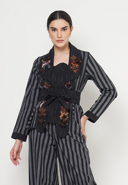 Pendopo AMERTA Kebaya Kutu Baru