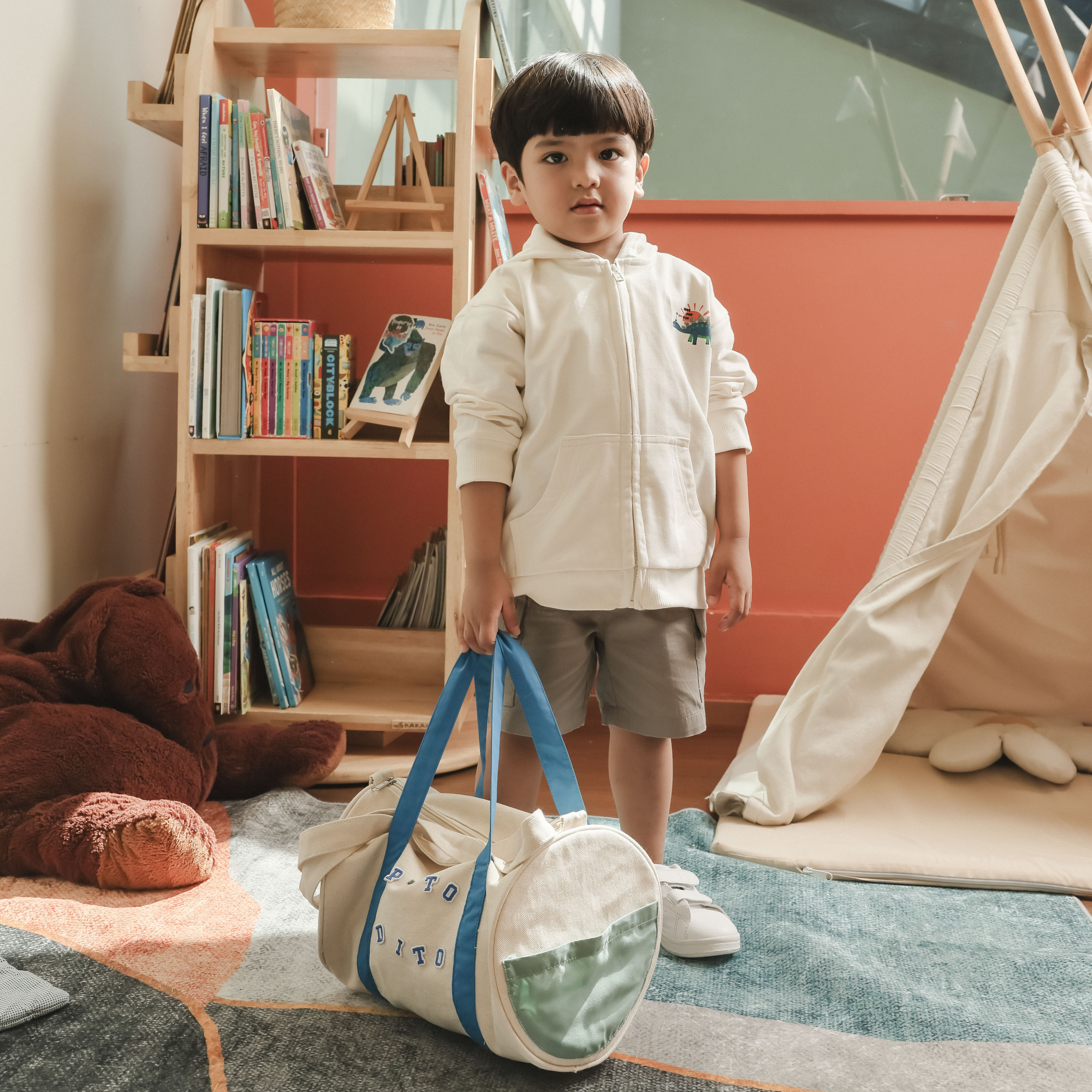 PITODITO Qna Boy Delano Hoodie Anak Putih