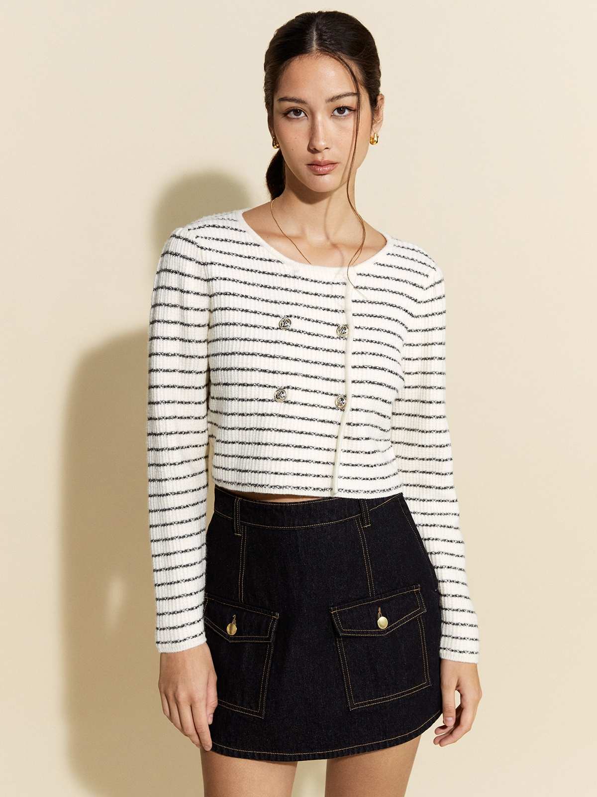 Pomelo Fashion Pomelo - Cardigan Wanita - Tweed Double Breasted Stripe Cardigan - Multi Color