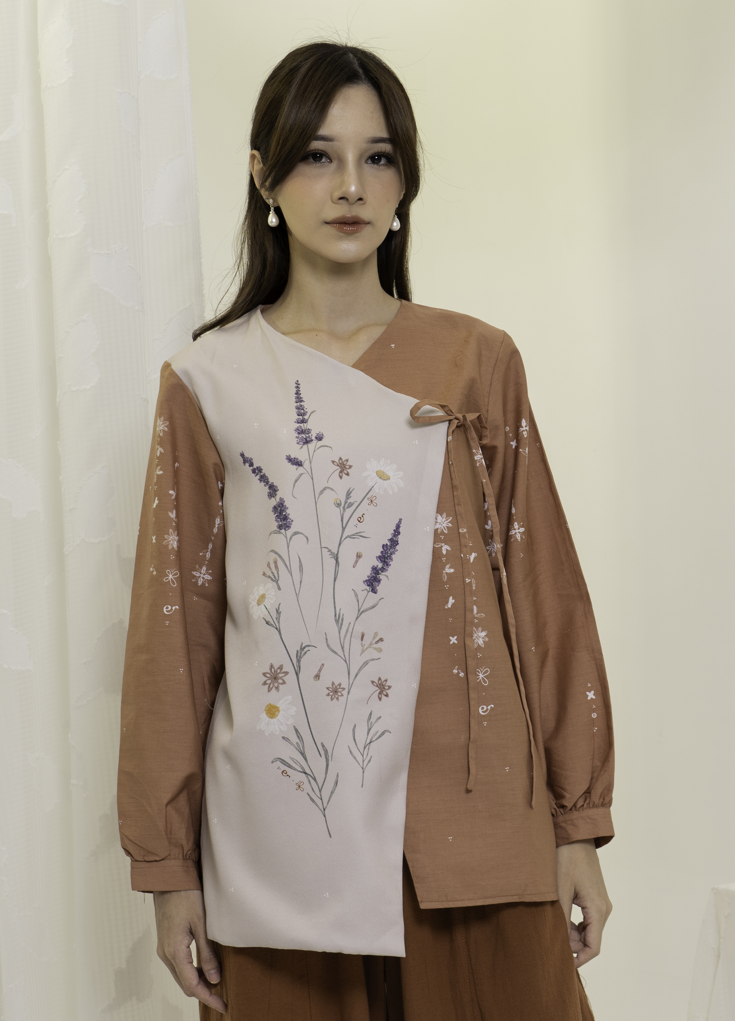 Rianty Batik Blouse Atasan Wanita Rianty x Ederra Wangsari Teracota Long Sleeve