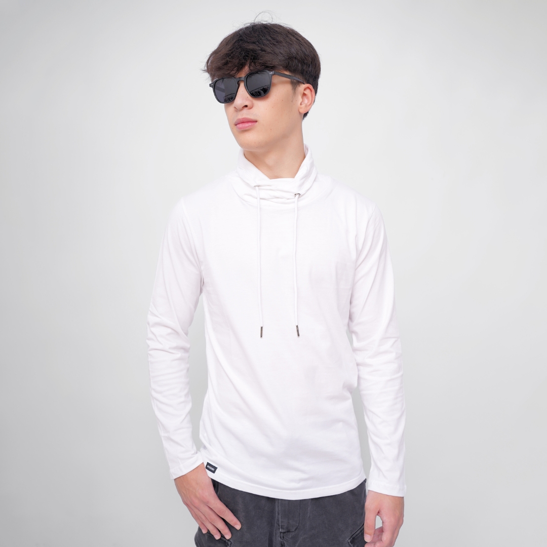 Ryusei Kaos Pria Lengan Panjang Nandito White