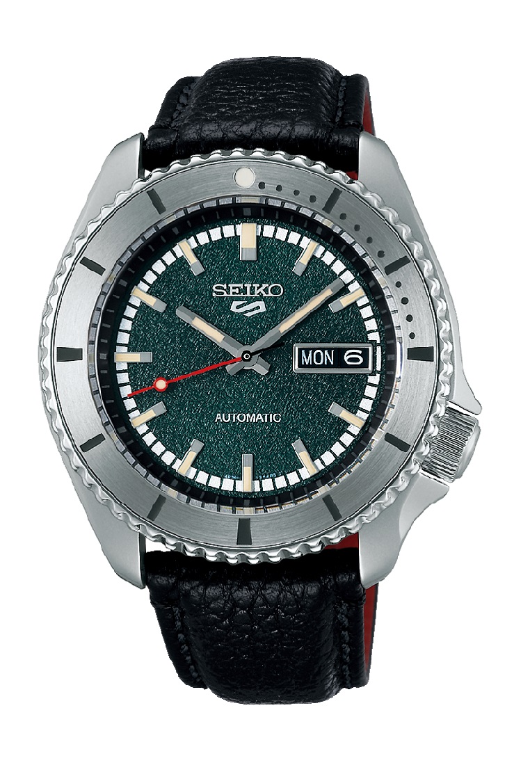 Seiko Sport Masked Rider Men SRPJ91K1 leather
