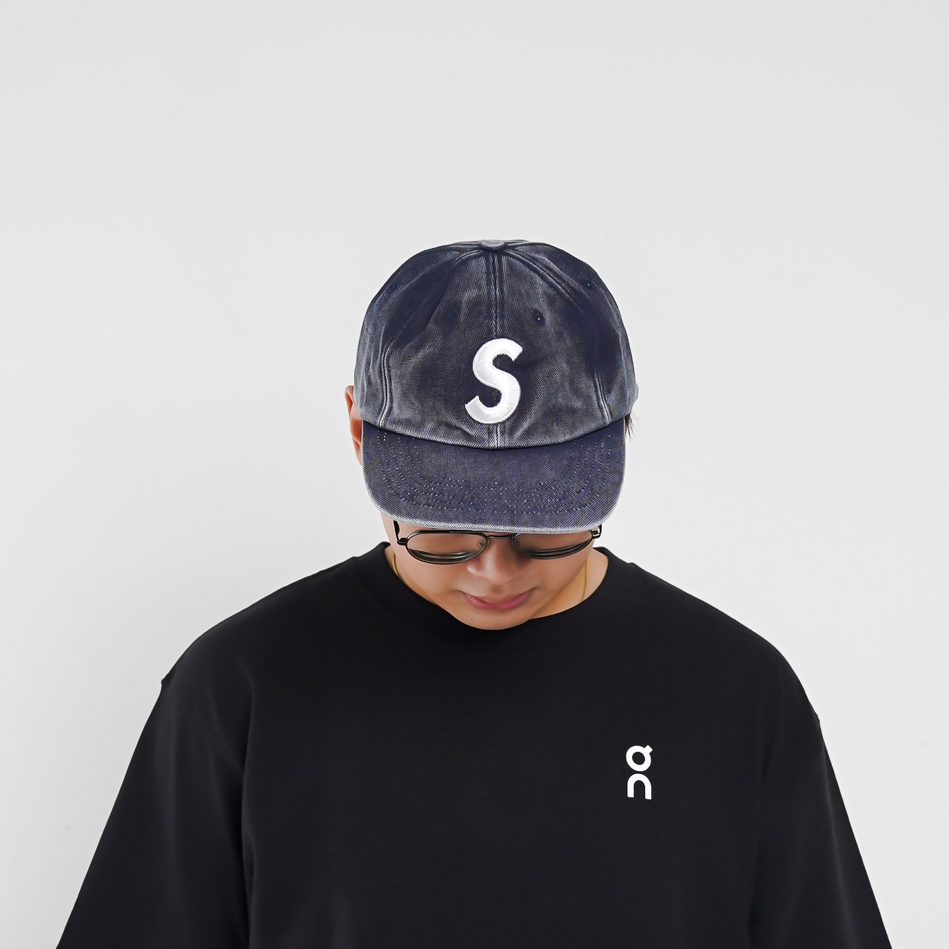 Supreme Topi SUPREME PIGMENT COATED S LOGO NAVY CAP 100% ORIGINAL - OS ADJUST