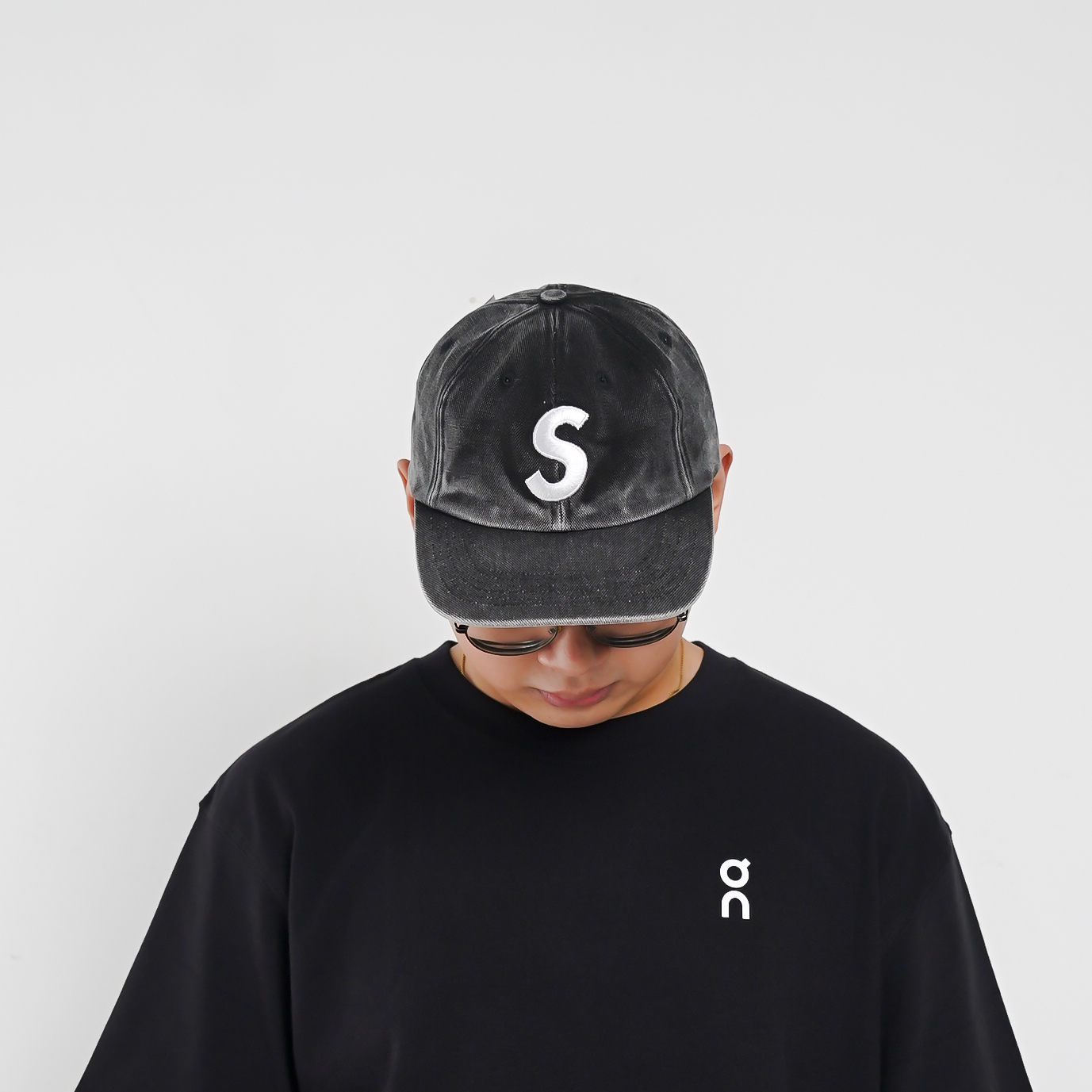 Supreme Topi SUPREME PIGMENT COATED S LOGO BLACK CAP 100% ORIGINAL - OS ADJUST