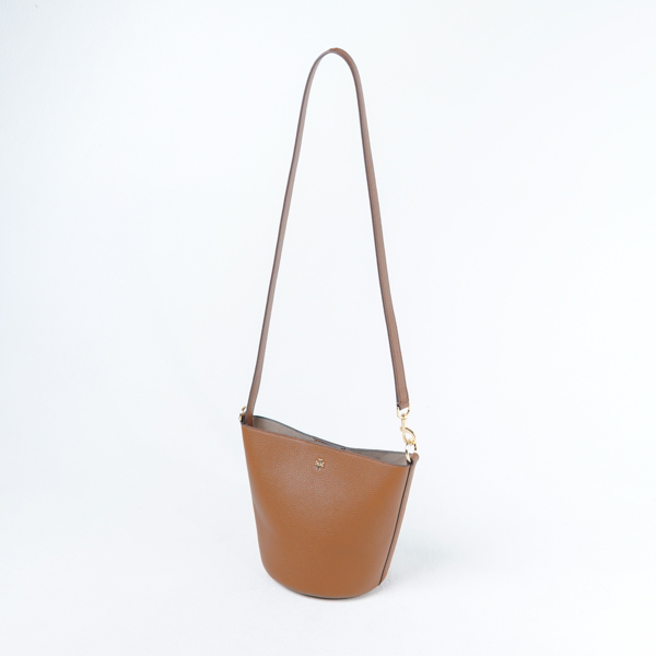 TORY BURCH Tas TORY BURCH BLAKE GHW CAMEL GRAINED BUCKET BAG 100% ORIGINAL