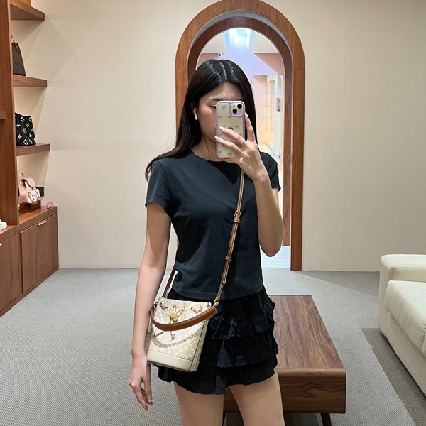 TORY BURCH Tas TORY BURCH EMBOSSED TAUPE BROWN LEATHER MINI BUCKET BAG WITH LS 100% ORIGIANL