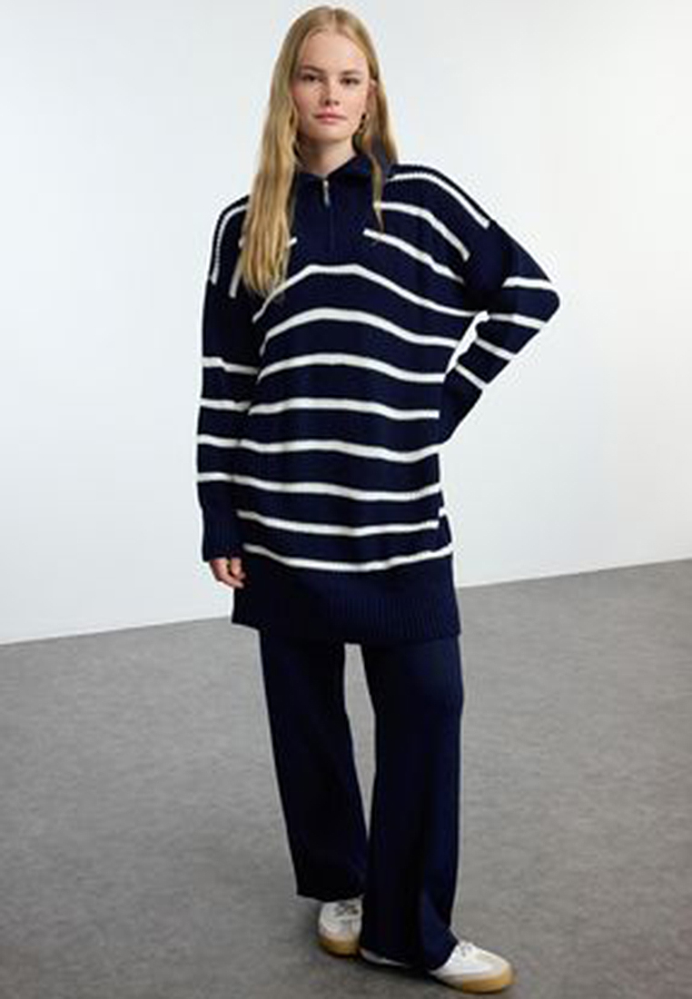 Trendyol Navy Blue Zipper Detailed Selanik Striped Knitwear Top-Bottom Set TCTAW24US00058