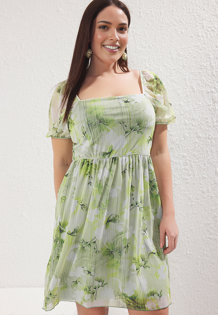 Trendyol Plus Size Puff Sleeves Dress