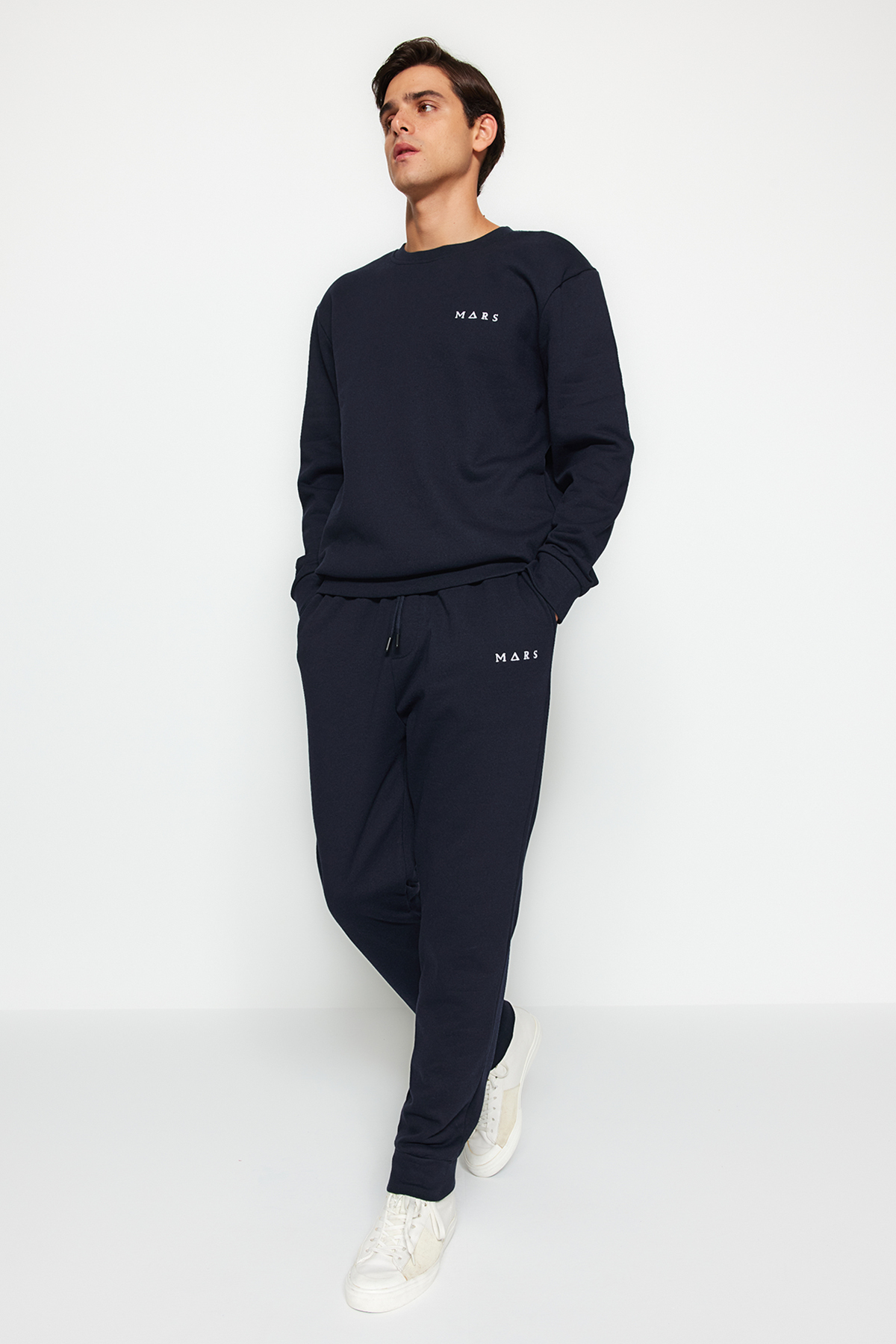 Trendyol Embroidered Pajamas Set