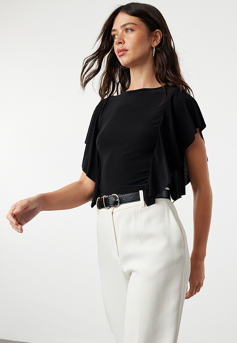 Trendyol Flutter Sleeves Blouse