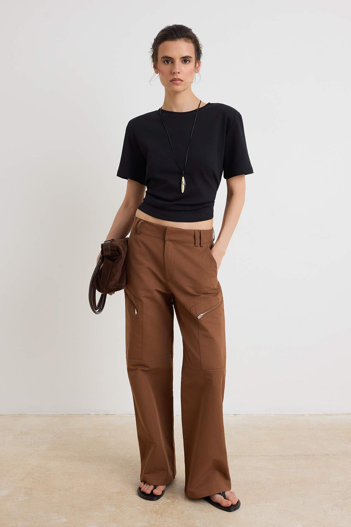 Trendyol Brown Cargo Pocket Gabardine Trousers Twoss26Pl00202