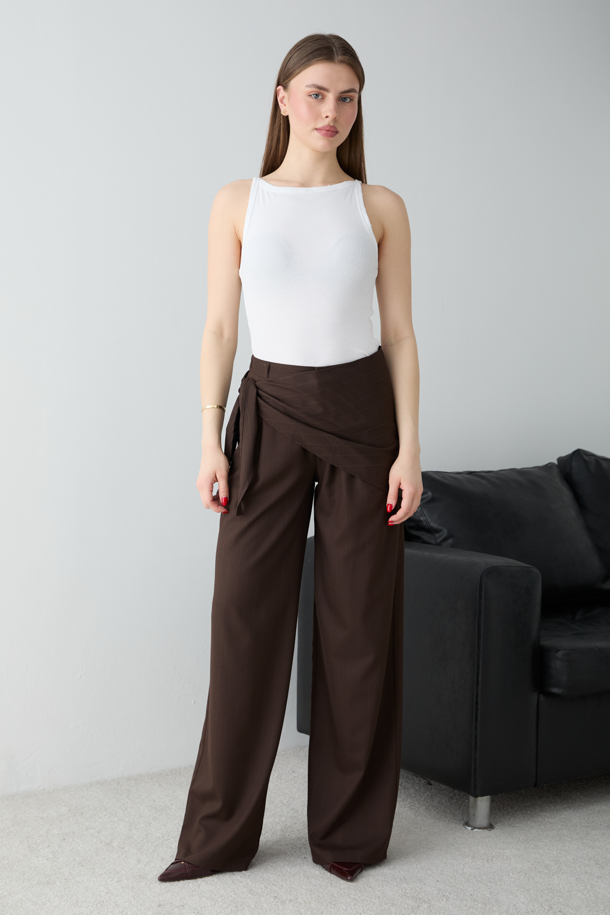 Trendyol Brown Pinstriped Pants With Scarf Tie Detail Twoss26Pl00146
