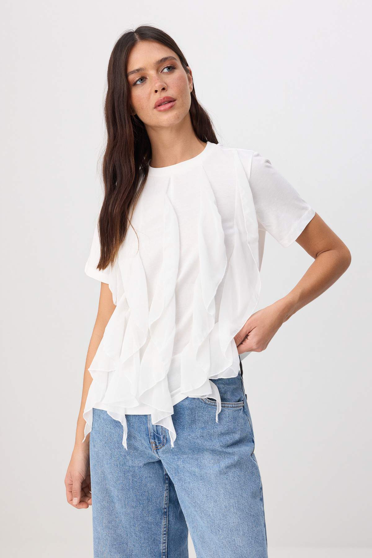 Trendyol Ecru Plain Regular Crew Neck Standard Sleeve Short 100% Cotton Knitted T-Shirt Twoss26Ts002
