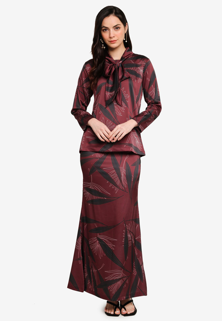 UMMA Endang Modern Kurung in Maroon